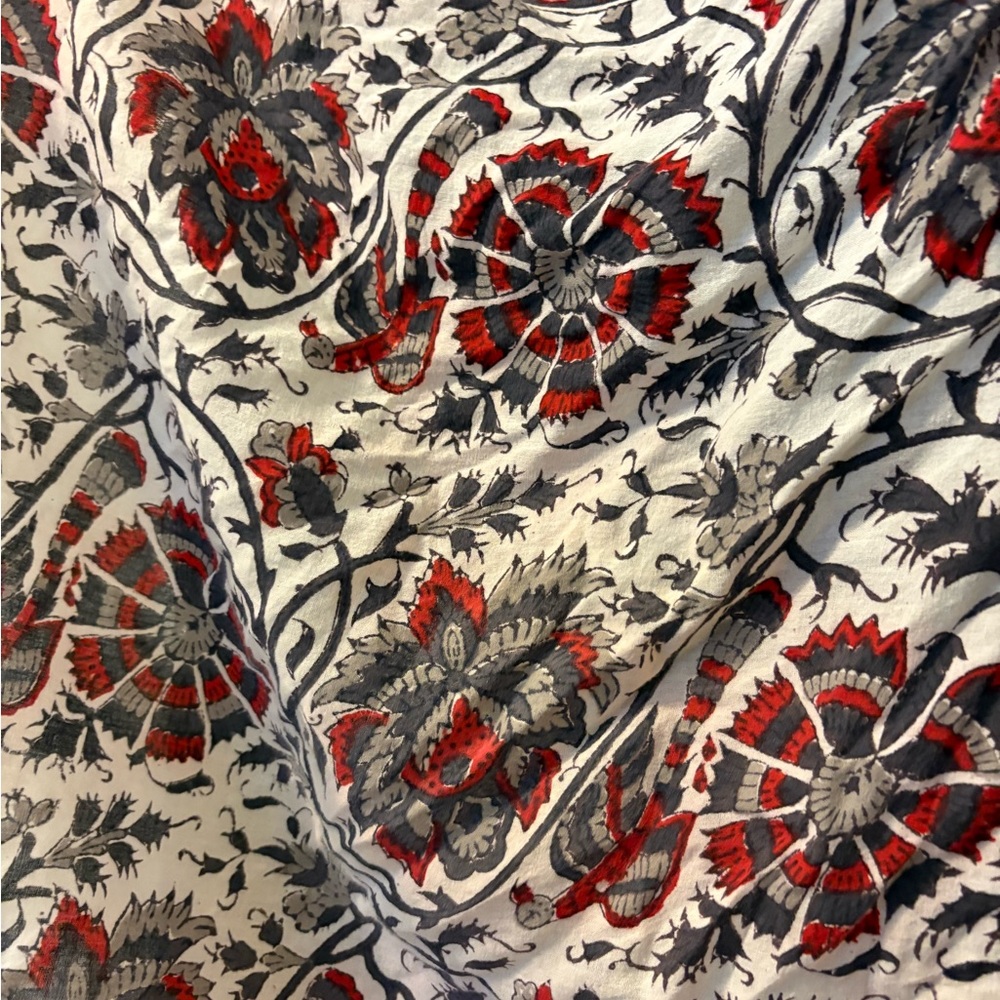 Floral Patterned Scarf - image 4